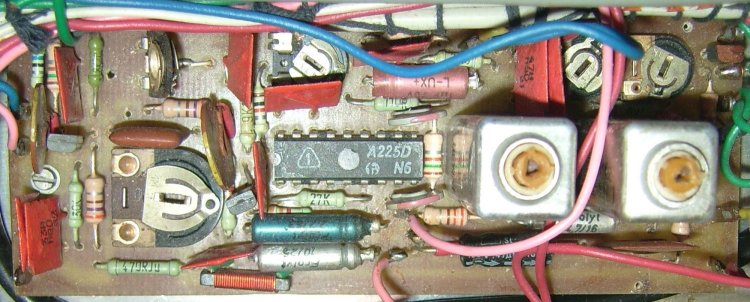 pl-fm-zf-a225d.jpg